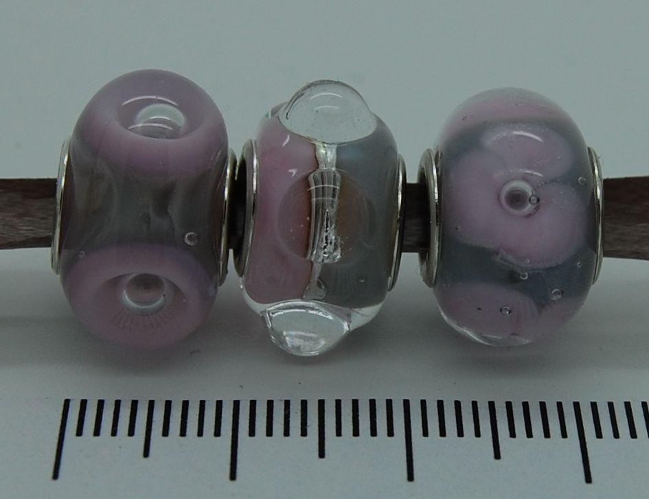 3 Perlen in Rosa, grau und silberdraht