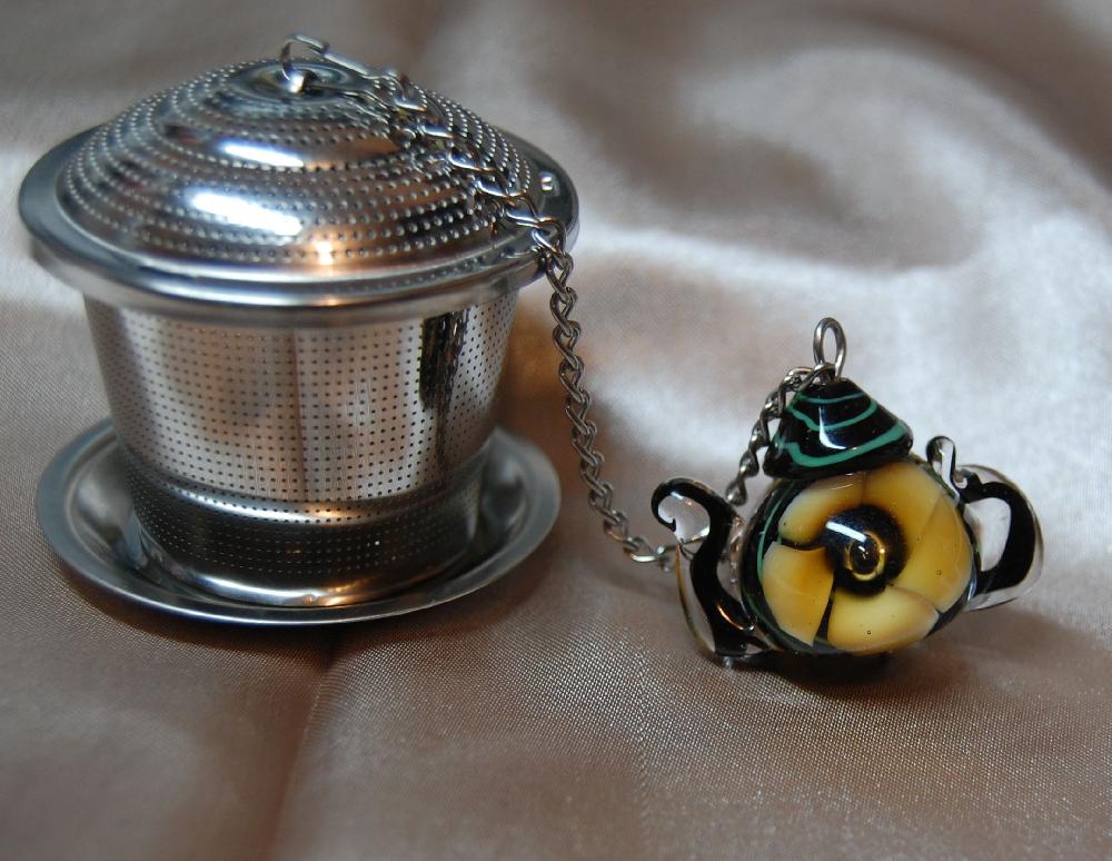 Boule à thé noir ambre