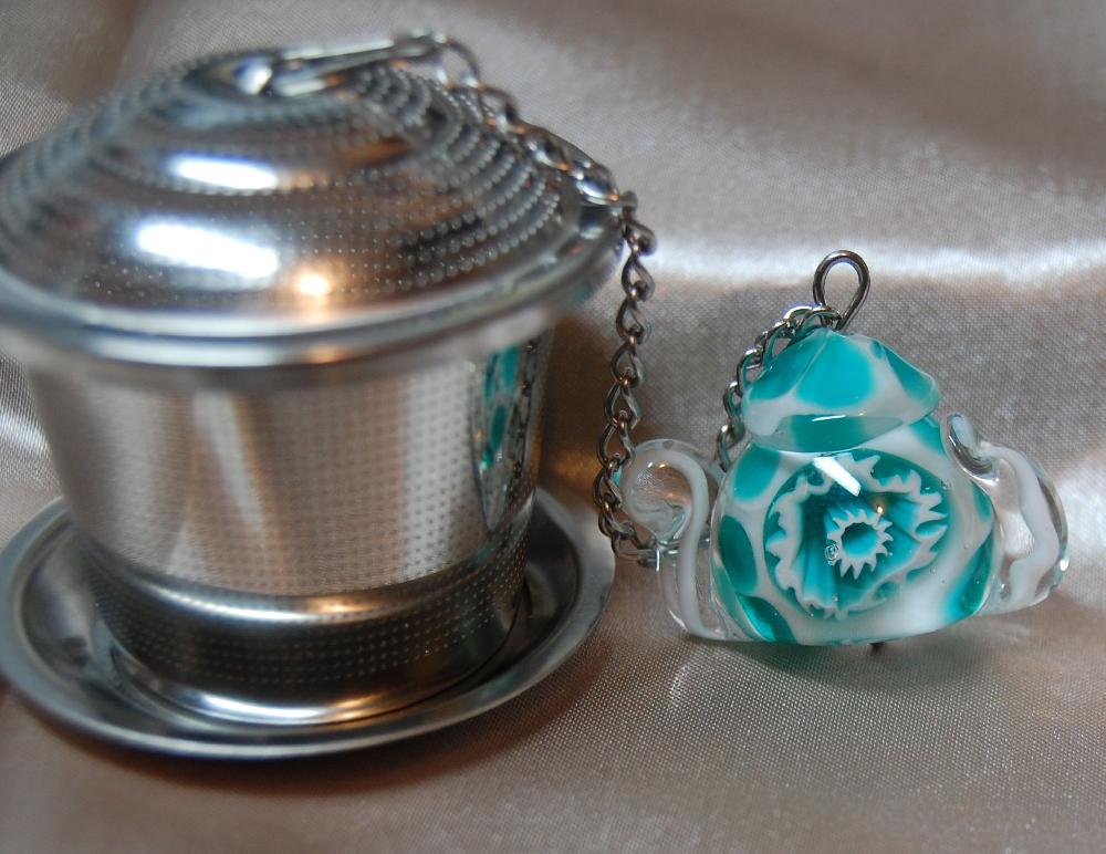 Boule à thé, tons vert eau